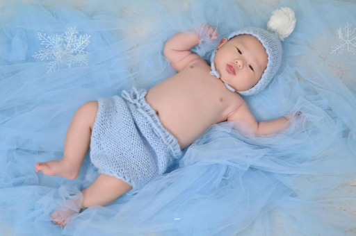 沈阳摸孕妇肚子沾喜气